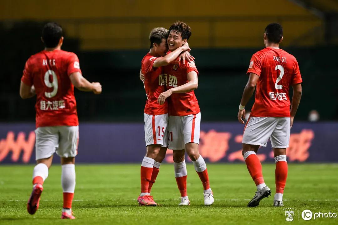 ترتيب الدوري الإنجليزي الممتاز 202324تطورات مثيرة وتنافس شرس ترتيب الدوري الإنجليزي الممتاز 202324تطورات مثيرة وتنافس شرس