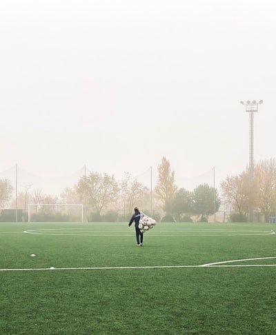 مشاهدهمباراهليفربولوتوتنهاممباشرالان