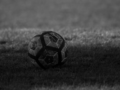 ماتشليفربولوباريسسانجيرمانمباشرالانمواجهةناريةفيالبطولةالأوروبية