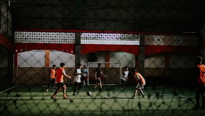 محمد شريف لاعب النادي الأهلي السابقمسيرة حافلة بالإنجازات
